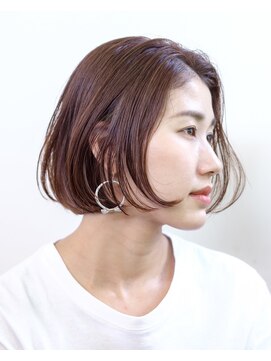 ルプラ ブリリアント(le-pla brilliant) センターパート/ショートボブ/切りっぱなし/ベージュ/豊橋/田原