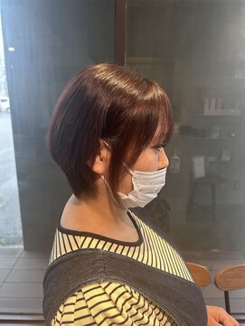 トテ(tote.) ピンクブラウンショートヘア