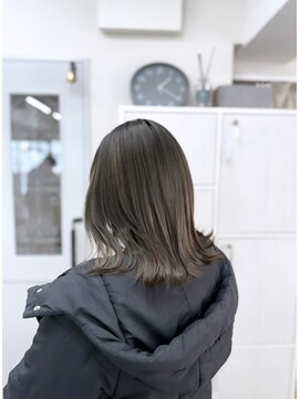 アチェロ(Acero.) 韓国風オリーブグレーカラー