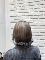 ビランチェ 池袋(bilancia)&nbsp;ホワイトグレージュ/ミニウルフ/デジタルパーマ