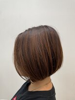 アングル(angle) 前下がりボブ