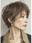 大人ショート　白髪ぼかし　脱白髪染め　ハイライト40代50代60代