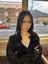 エムエーヘアースタジオ(M/A hair studio.) ブルーブラック