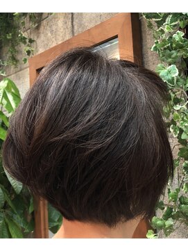 アズ ヘアーアンドスパ(az) グラデーション ソフト