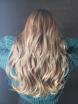 ジュエル(JEWEL) ホワイトベージュ