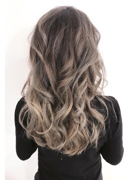 アドレ(ADORER) バレイヤージュグラデカラー◎