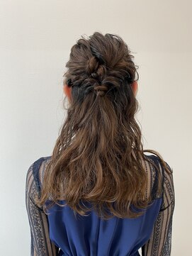 ラシル バイ レストプラス(racil by rest plus) ふわっとハーフアップ