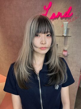 ロンドヴァリー 渋谷店(Lond vallee) アウターカラーホワイトベージュ！顔周りレイヤー！