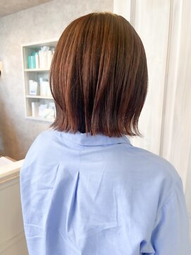 キャアリー(Caary) 福山人気切りっぱなしボブぱつんとボブマロンブラウン20代30代夏