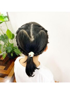 ヘアーアンドメイクアップモパ キッズカット