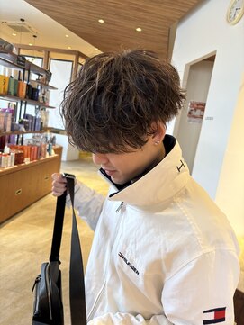 サラビューティーサイト 志免店(SARA Beauty Sight) 【Haru】透明感カラー/ハイライト/刈り上げマッシュ
