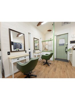 大人女性のための髪や頭皮に優しい施術が魅力♪なりたいイメージに寄り添い再現性抜群のスタイルをご提案◎