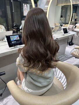 ロンドメリア 天神大名店(Lond Melia) ★小顔黒髪クラゲヘアーオリーブグレーココアベージュ髪質改善★