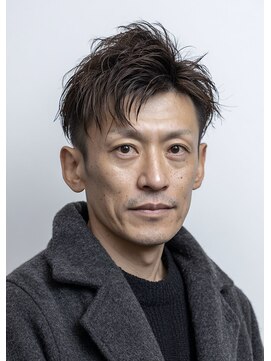 バイエイト(X８) アクティブに映える大人メンズショート