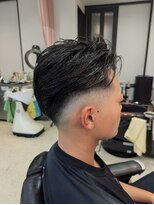 カオル(KAORU)&nbsp;スキンフェード×ツーブロック