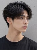 ニュアンスパーマ センターパート 黒髪 メンズパーマ 20代 福山
