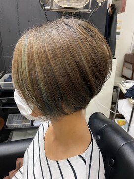 ヘアー クリエイション アミー あびこ店(Hair Creation ami) フェイスラインにインナーカラー