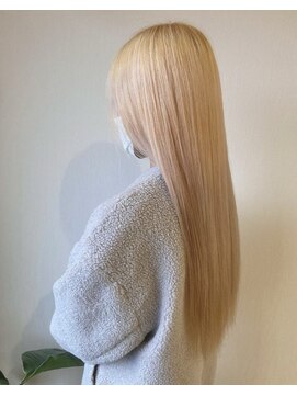 ラトット(Latot) ブロンドヘア