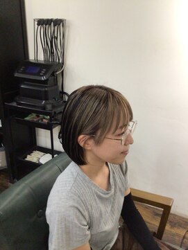 アークス(Ark'ss) ミディアム　フェイフレーミング　ゴールド　ボブ