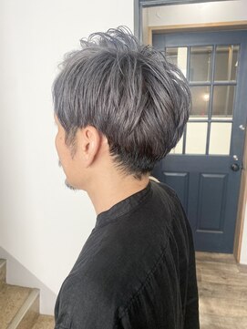 リルア 博多(LIRUA) メンズヘアカラー　スモーキーグレー