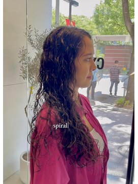 シアン 矢場町店(CYAN.) スーパーロングスパイラルパーマ