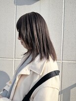 ロカ 表参道(loka)&nbsp;レイヤーカット/グレージュ[表参道/ブリーチ/ハイライト]Mai