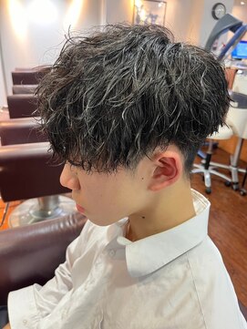 スリーク 吹田店(Sleek) メンズパーマはツイストスパイラルが人気◎