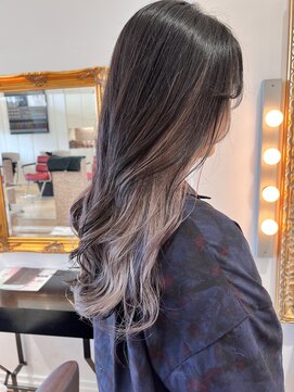 コワファースト させぼ五番街店(COIFF1RST) インナーカラー×ホワイトベージュ