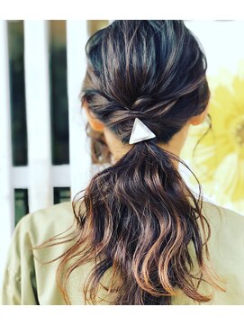 ベリーベリー VERY berry オシャレポニーテール