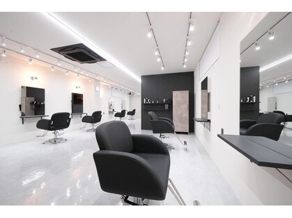 アグ ヘアー フルオール 所沢店(Agu hair fruor)の写真
