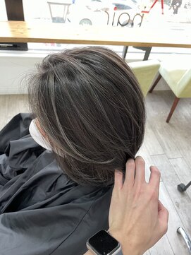アップ(A+hair) くびれショートボブ40代50代グレイカラー白髪染め白髪ぼかし