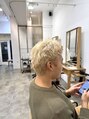 ピーディーヴィセオ 新さっぽろ店(PD VISEO) ブロンドトリプルカラー