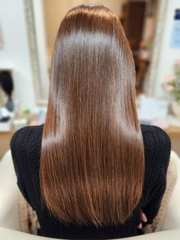 マーガレット(MARGARET)の写真/髪のお悩みお任せください◎髪質を見極め、頭皮もしっかりとケアする髪質改善をお試しください！