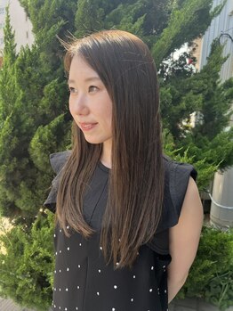 シャングリラ(Shangri la)の写真/《北24条駅1番出口から徒歩2分》30～50代の大人女性必見！ダメージレスで創る白髪を活かした美しい色味◎