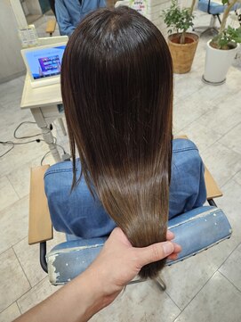 アルーシェ 心斎橋(Alushe) オージュアAujua