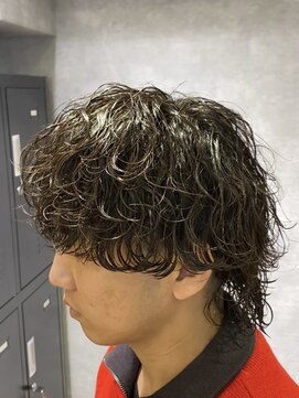 ベル 桑名(BHEL) 三重桑名波巻きパーママッシュウルフ/ウルフパーマメンズ