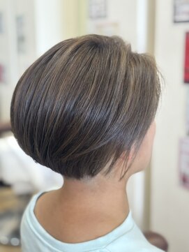 レーブ バイ ファースト 岩切店(reve by first) 白髪ぼかしハイライト×ボブ