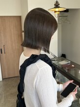 エテ(ete) ぱつっとボブ/柔らかベージュ
