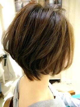 ユーフォリア 銀座本店(Euphoria) おしゃれショートボブ☆