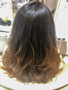 アクイール ピュール ヘア(Accueillir Pur hair) ナチュラルグラデーション【見附】【長岡】