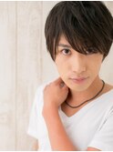 重めの斜めバングの目力ＵＰ！こなれ感ウルフショートｆ与野