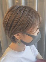 ノーチェ(noche)&nbsp;耳がけショートボブ