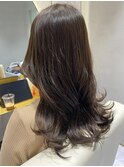 ロング×ベージュカラー