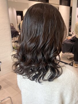 ステア ケース(stair case) 乾かすだけミックス巻きコテ巻き風デジタルパーマ