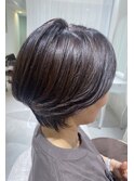 ショートボブ