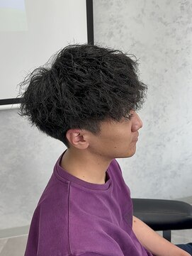 ウノ(U.No.) ツイストパーマ