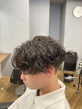 アレス バイ シカ 神戸三宮元町店(ALLES by Cica) 緩め波巻きセンターパート