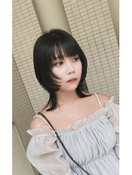 リヴナ(Livna) ミディアムマッシュウルフ◎