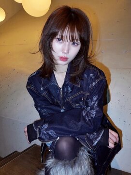 ラッドルーム(LAD ROOM.) レイヤーカット/ウルフカット/ハッシュカット/ボルドーブラウン