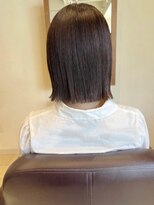 トップヘアー アヴェニュー 刈谷(TOPHAIR Avenue)&nbsp;まっすぐぱつっと切り揃えたミディアムボブ